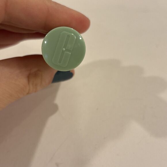 Clinique A Different Raspberry Glace Lipstick Original Formulation Full Size NEW - Picture 8 of 9